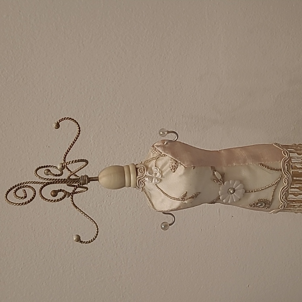 Vintage Pink Pearl Lady Jewelry Holder